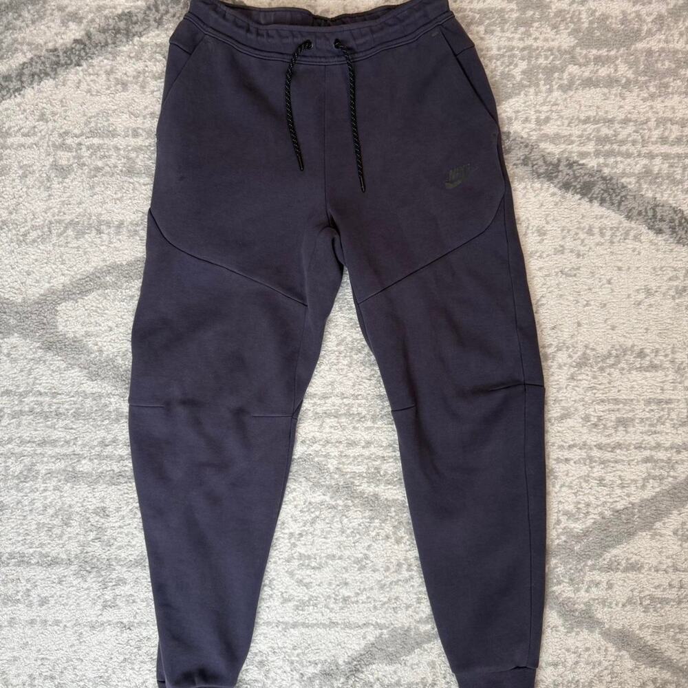 Nike tech fleece sweat pants